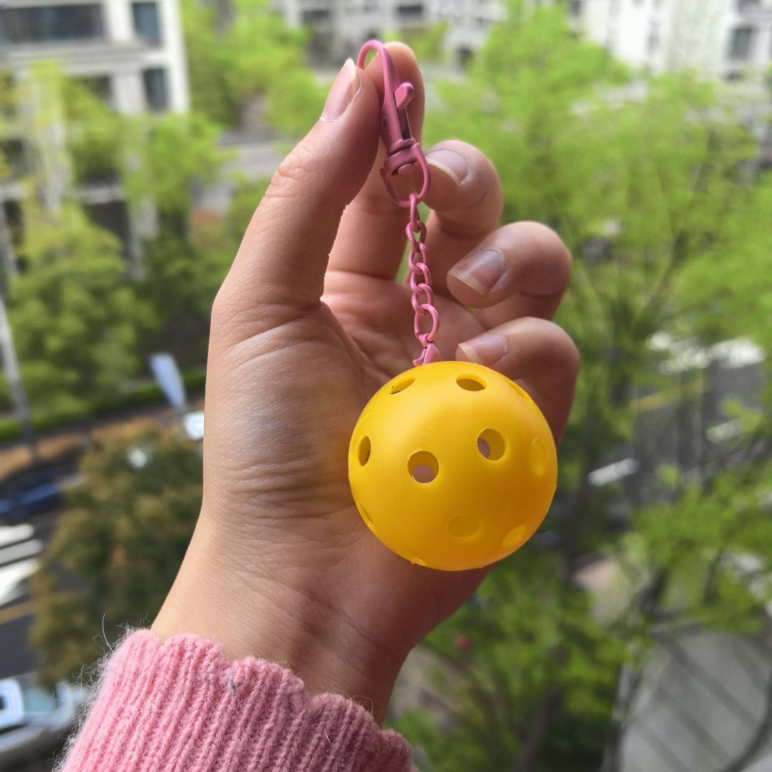 Single -ball keychain color selection